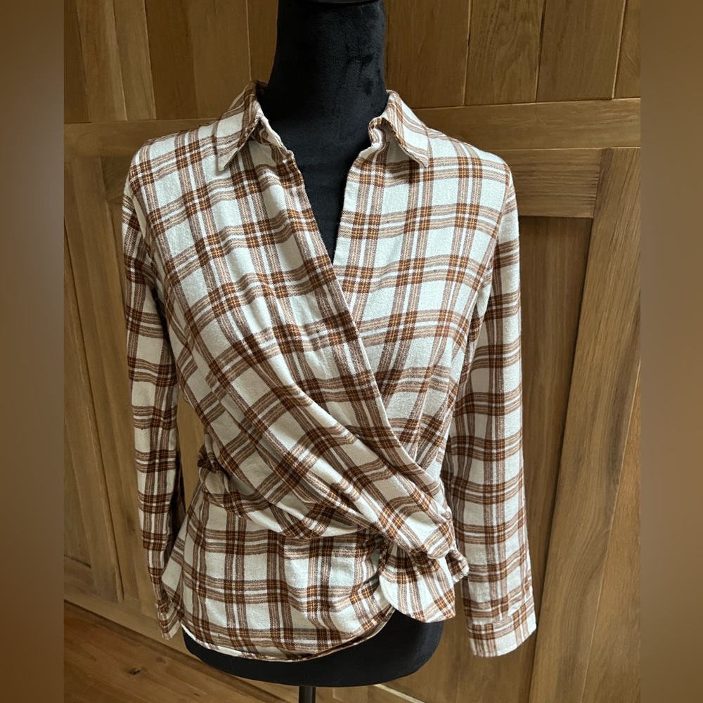Heartlooms Twist-Front, Surplice Bodice, Flannel Top
